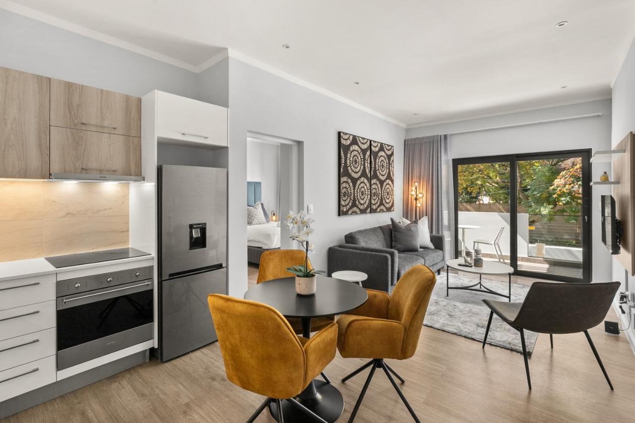 The Monroe Luxury Apartments Γιοχάνεσμπουργκ Εξωτερικό φωτογραφία