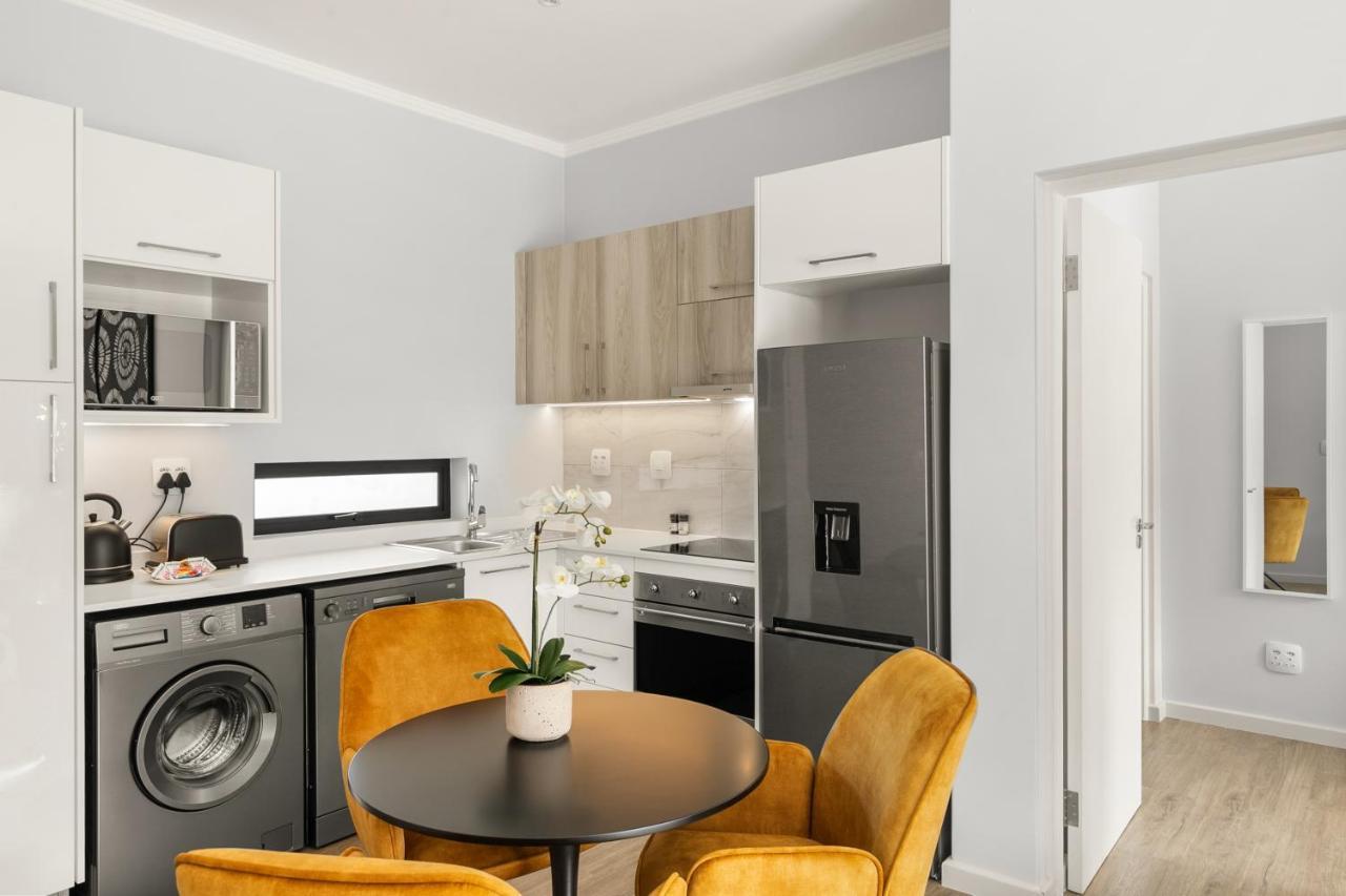 The Monroe Luxury Apartments Γιοχάνεσμπουργκ Εξωτερικό φωτογραφία