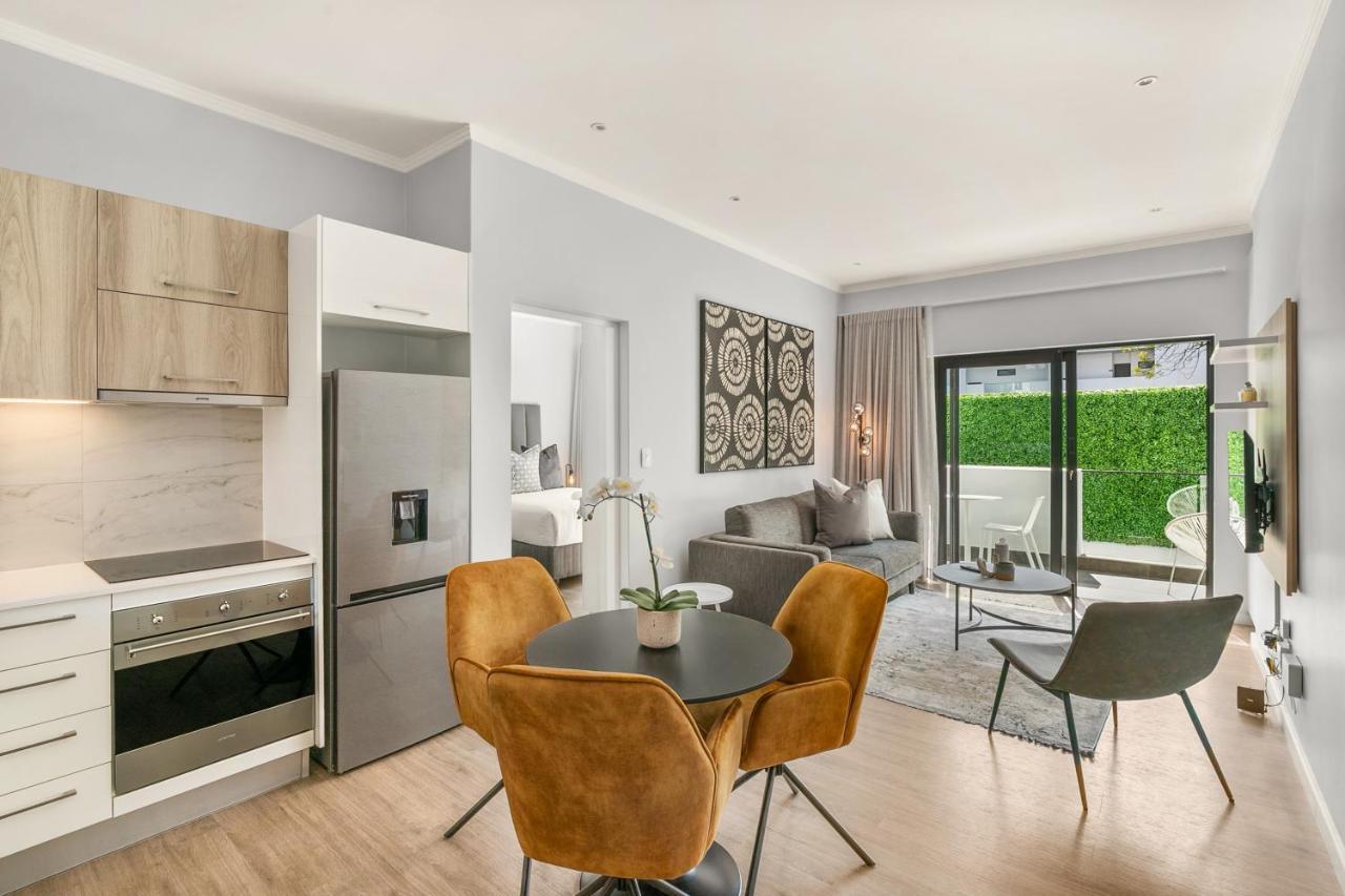 The Monroe Luxury Apartments Γιοχάνεσμπουργκ Εξωτερικό φωτογραφία