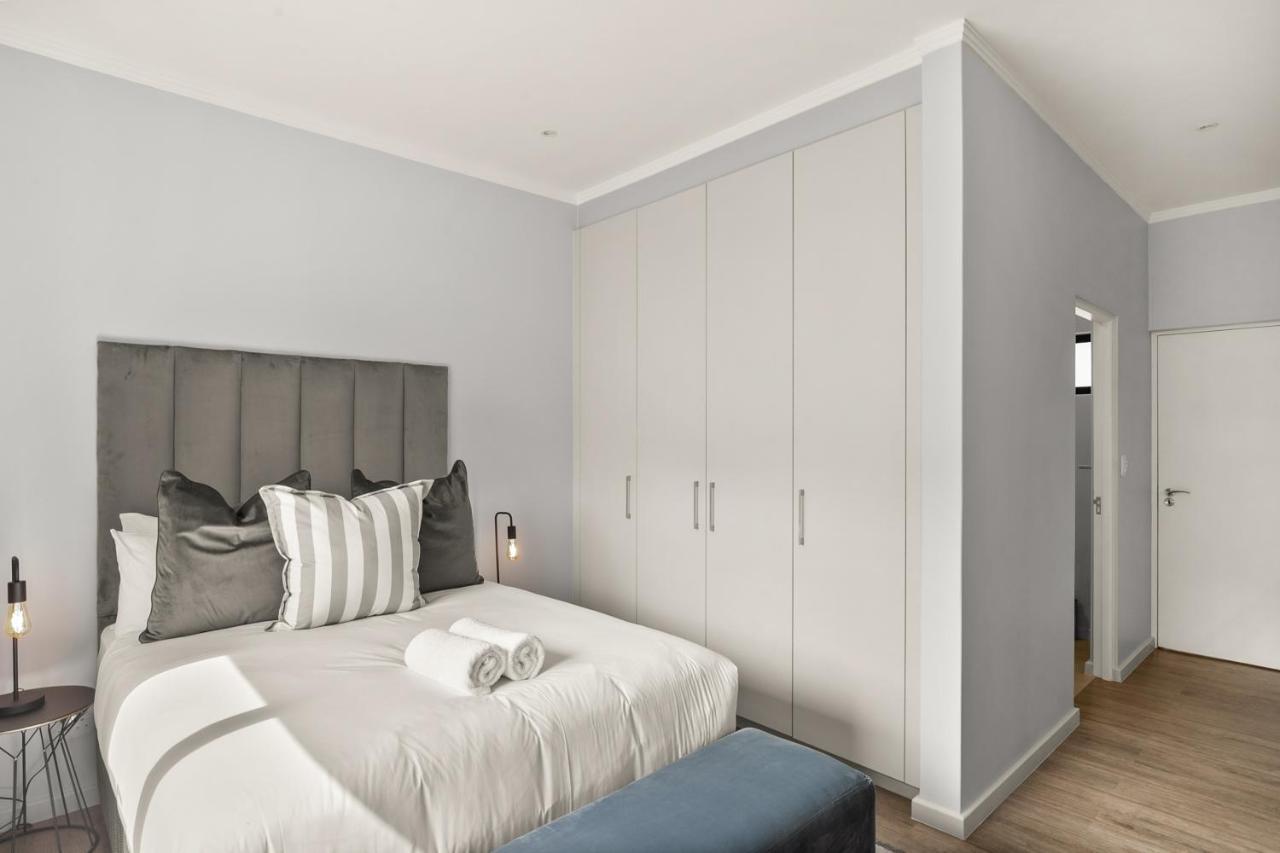 The Monroe Luxury Apartments Γιοχάνεσμπουργκ Εξωτερικό φωτογραφία