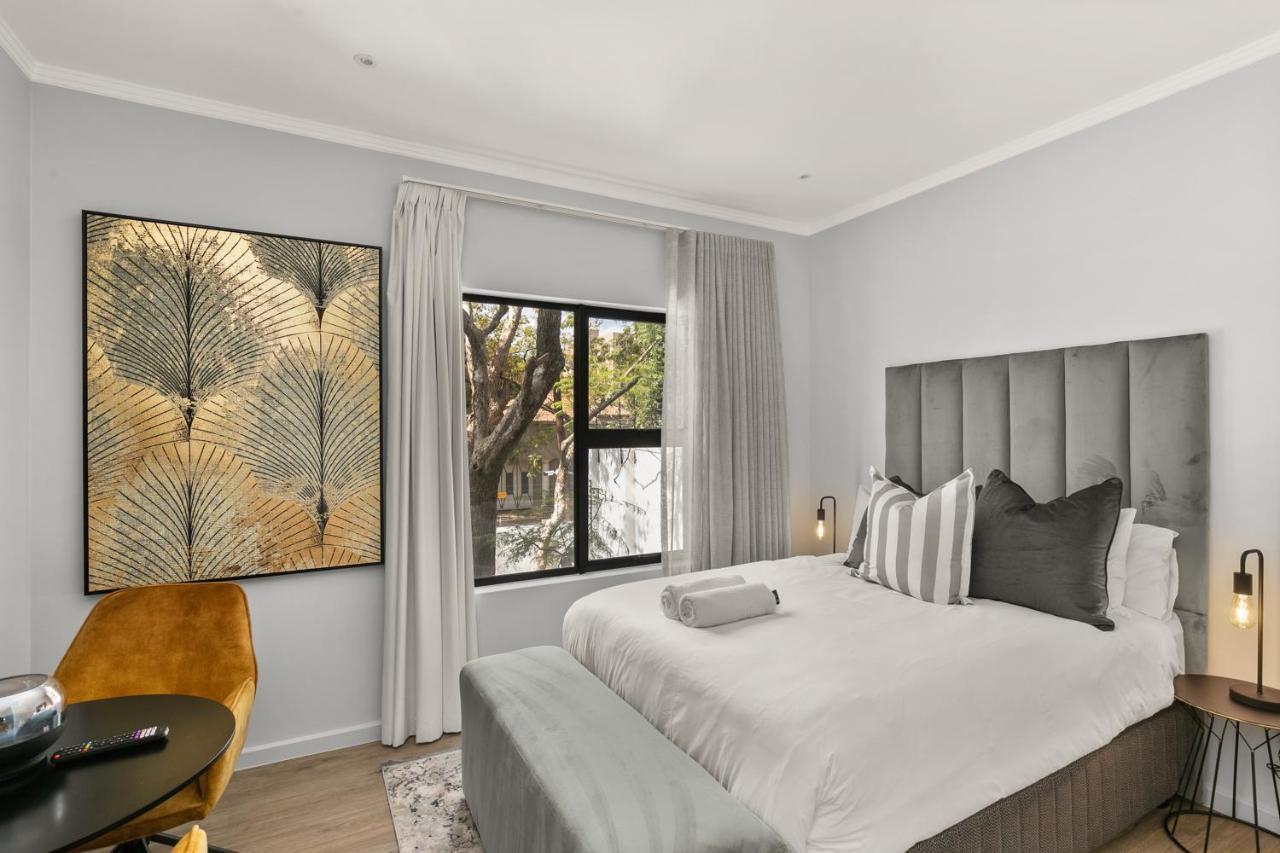 The Monroe Luxury Apartments Γιοχάνεσμπουργκ Εξωτερικό φωτογραφία