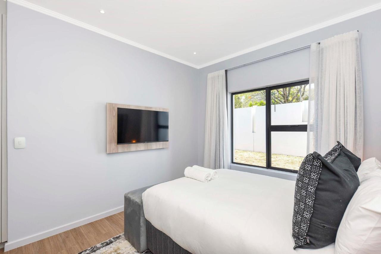 The Monroe Luxury Apartments Γιοχάνεσμπουργκ Εξωτερικό φωτογραφία