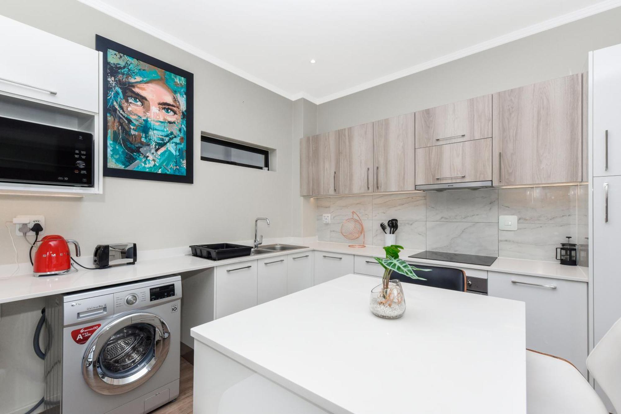 The Monroe Luxury Apartments Γιοχάνεσμπουργκ Εξωτερικό φωτογραφία